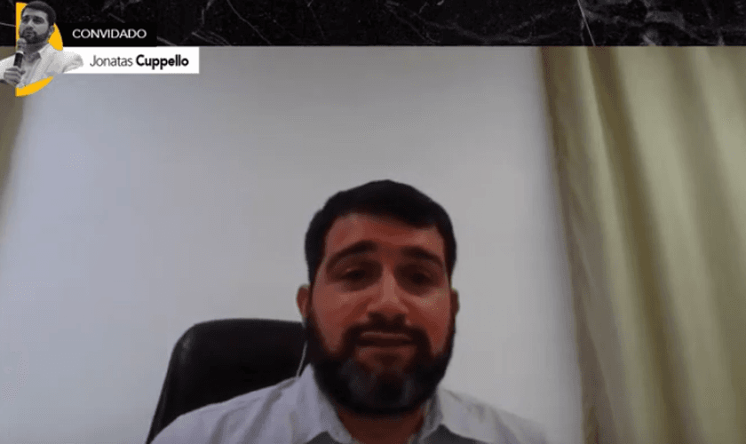 Pr. Jonatas Cuppello durante entrevista ao portal Guiame. (Foto: Reprodução / Guiame)
