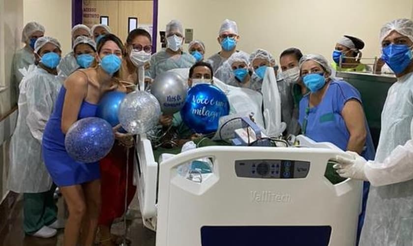 José Ribeiro de Souza Júnior passou 38 dias na UTI Covid. (Foto: Reprodução / Diário do Nordeste)