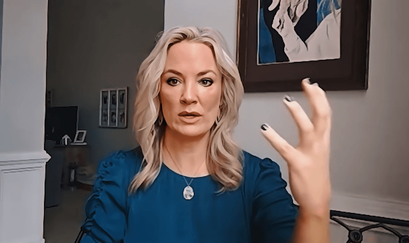 Abigail foi diagnosticada com câncer terminal aos 42 anos. (Foto: YouTube/700 Club Interactive)