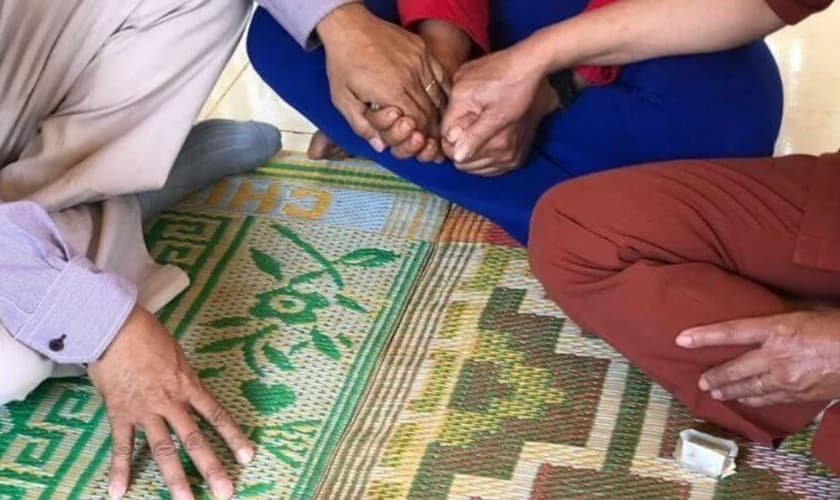 Além das acusações por espalhar Covid-19, os cristãos também foram excluídos da ajuda emergencial vinda do governo do Vietnã. (Foto representativa: Portas Abertas)