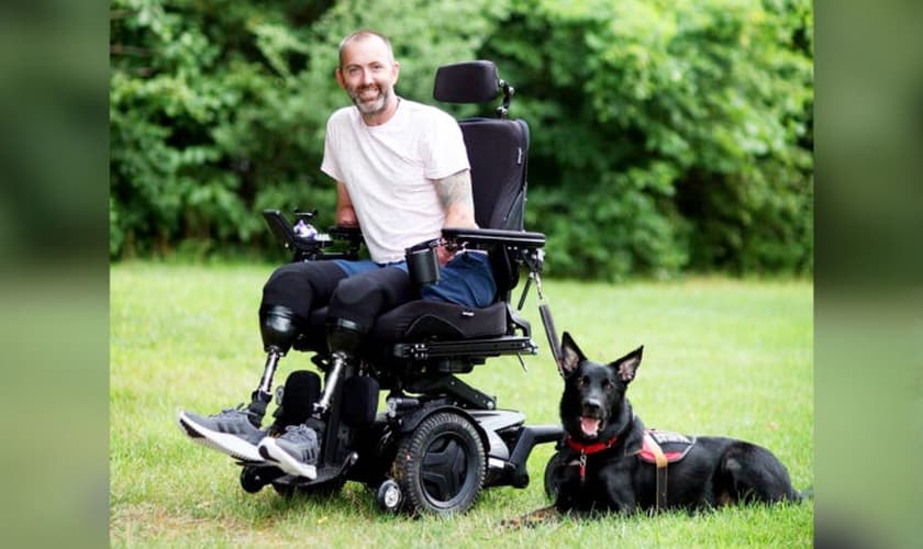 O cristão Gary Miracle sobreviveu a um choque séptico. (Foto: Stephen Poewll/The Southeaste Outlook).