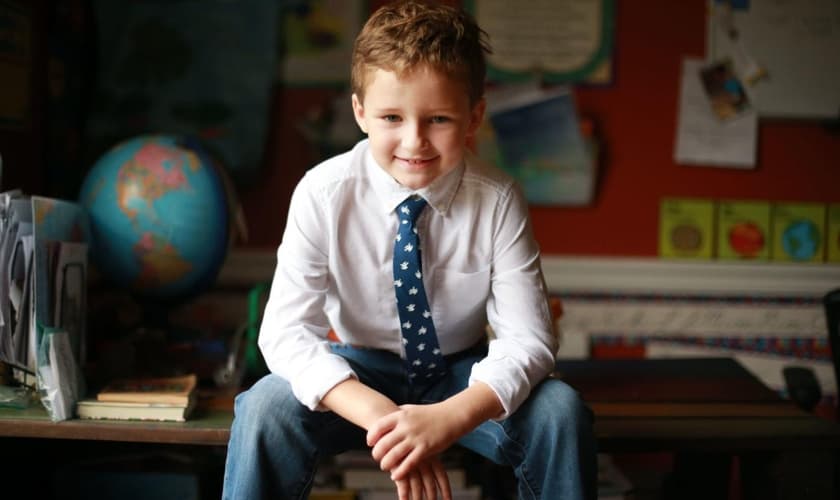 Aacen White, de 9 anos, se prepara para participar do National Bible Bee Championship. (Foto: Thomas Wells/The Northeast Mississippi Daily Journal via AP)