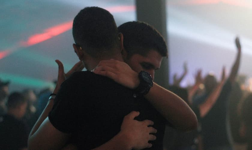 De família ateia, Mike Cain não acreditava em Deus até ter um encontro sobrenatural com Ele. (Foto: Unsplash/Thiago Barletta).