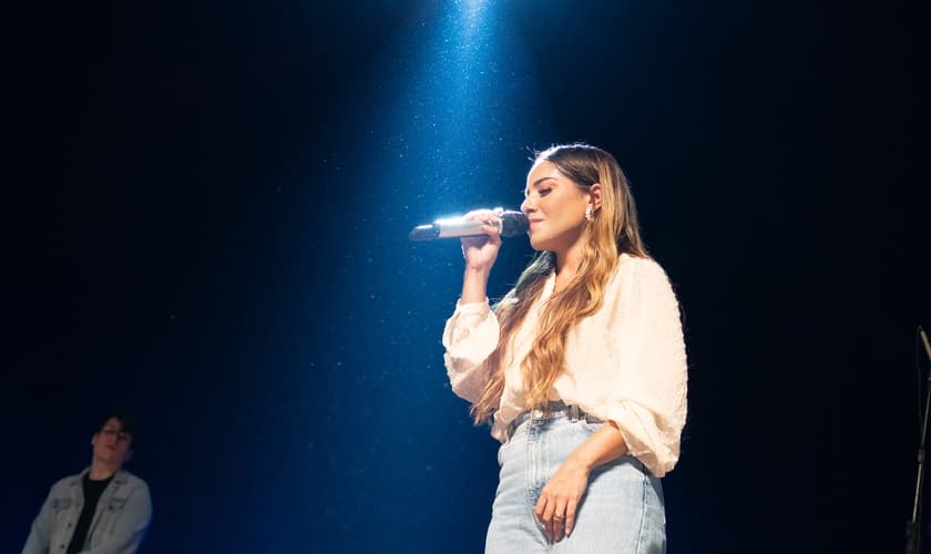 Cantora Gabriela Rocha. (Foto: Divulgação/Júlio Cordeiro)