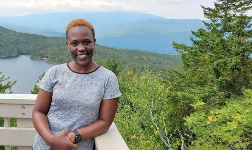 A queniana Grace Wanjiku, de 38 anos, está se preparando para o ministério. (Foto: Assemblies of God).