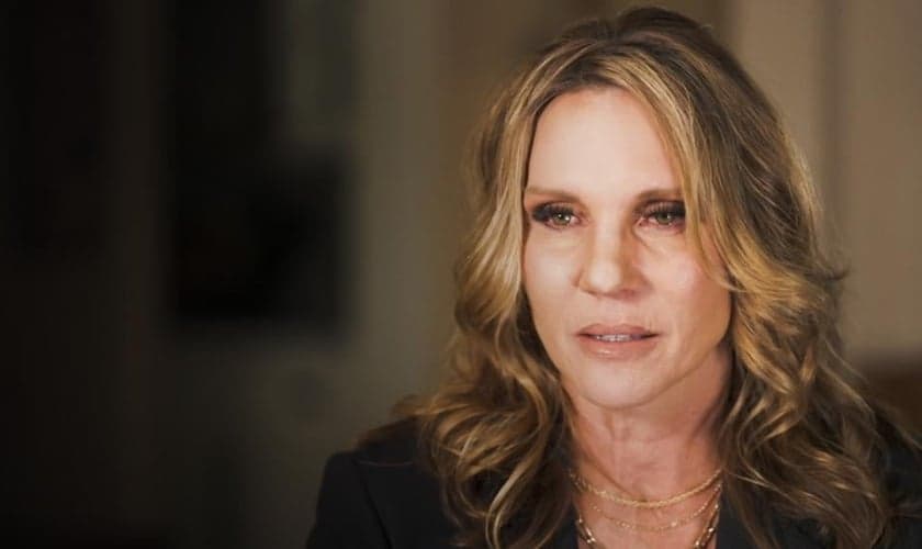 Tina Hines conta sua experiência durante coma. (Foto: Reprodução / CBN News)