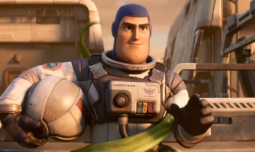 A cena entre duas personagens femininas havia sido cortada inicialmente. (Foto: YouTube/Walt Disney Studios BR).