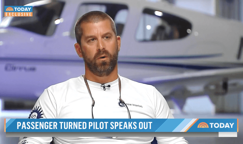 Seguindo as instruções da torre de controle, Darren pousou o avião em segurança. (Foto: Reprodução/NBC News).