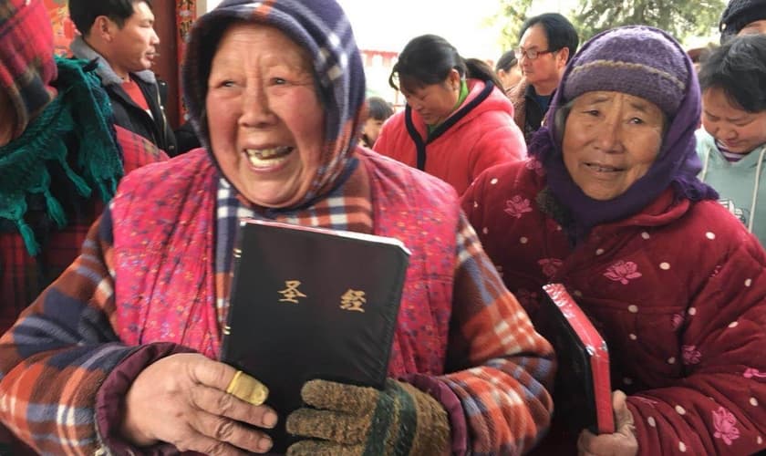 Cristãos chineses precisam de Bíblias. (Foto: Reprodução/Mission Network News)