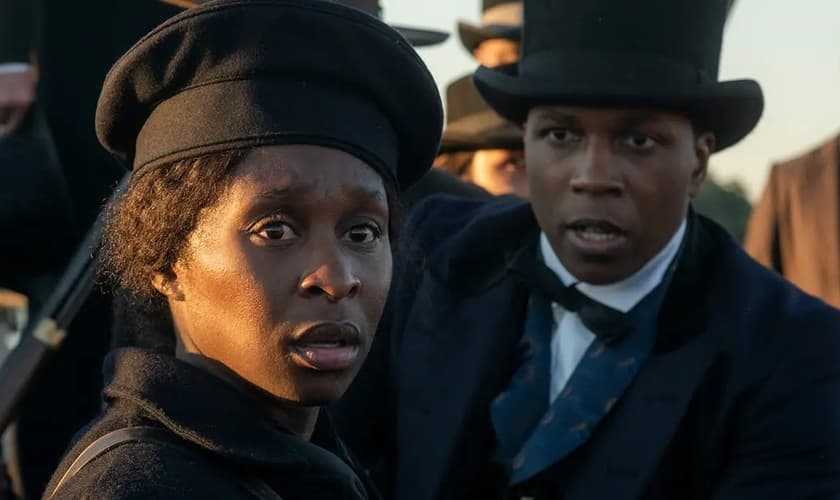 Cynthia Erivo interpreta a abolicionista Harriet Tubman no drama “Harriet”. (Cena do filme Harriet/Netflix)