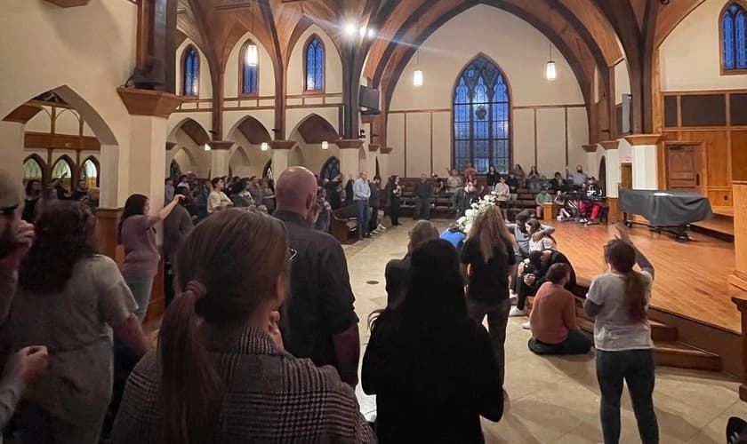 Culto na Lee University. (Foto: Instagram/Dianna Guinn).