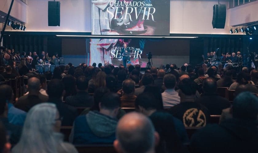 Apenas em 2019, 17 novas igrejas foram abertas diariamente, segundo uma pesquisa da USP. (Foto: Imagem ilustrativa/Facebook/ADBLU).