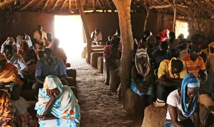Cristãos não recebem alimento em meio à guerra no Sudão. (Foto representativa: Portas Abertas)