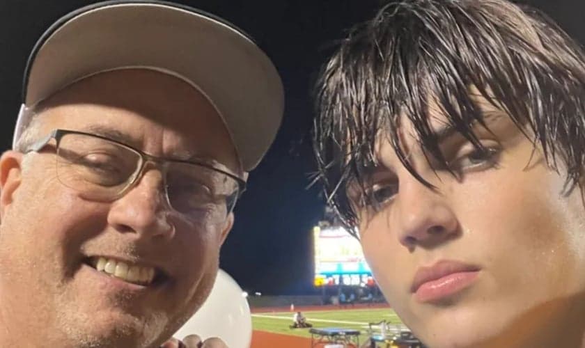 Jeff e Austin. (Foto: Reprodução/Facebook/Jeff Metcalf)