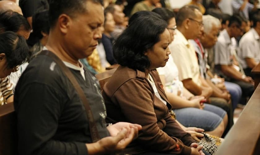 Cristãos na Indonésia. (Foto: Ilustração/Portas Abertas)