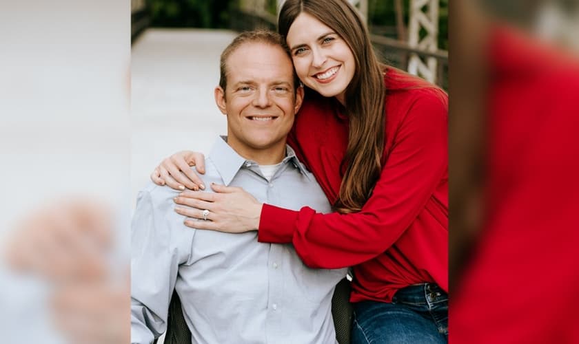 Mark e sua falecida esposa Renée Grantham. (Foto: Reprodução/AG News)