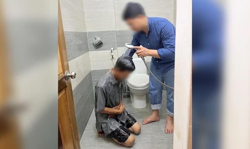 Batismo de Danh. (Foto: Reprodução/Instagram/Open Doors)