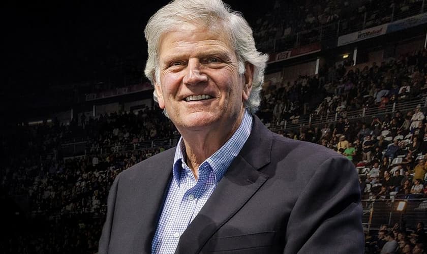 Franklin Graham: “Vamos continuar pregando o Evangelho com coragem e compaixão.” (Foto: Associação Evangelística Billy Graham)