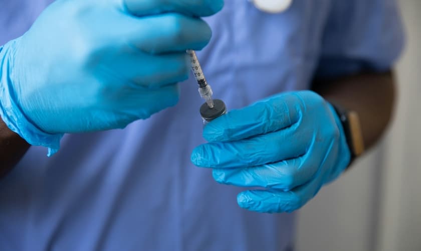 Catherine Robinson: "O Canadá não deveria considerar a eutanásia de seus cidadãos mais vulneráveis." (Foto: Unsplash/Nappy)