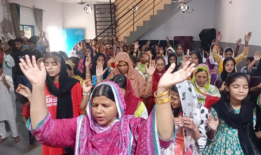 O trabalho da missão no Paquistão. (Arquivo pessoal concedido ao Guiame)