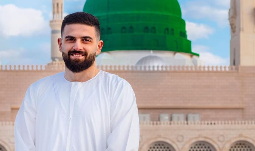 O ex-muçulmano se tornou um discipulo de Cristo. (Foto: Reprodução/Christian Aid Mission)